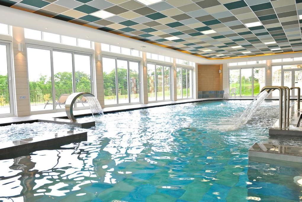 Studio Avec Superbe Vue 5Min A Pied Des Thermes Bagnoles de l'Orne Normandie Exterior photo